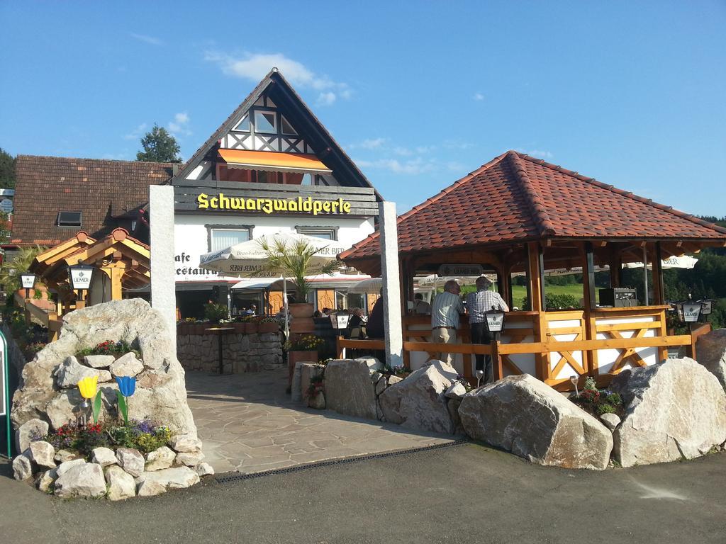 Hotel-Berggasthof Schwarzwaldperle Sasbachwalden Dış mekan fotoğraf