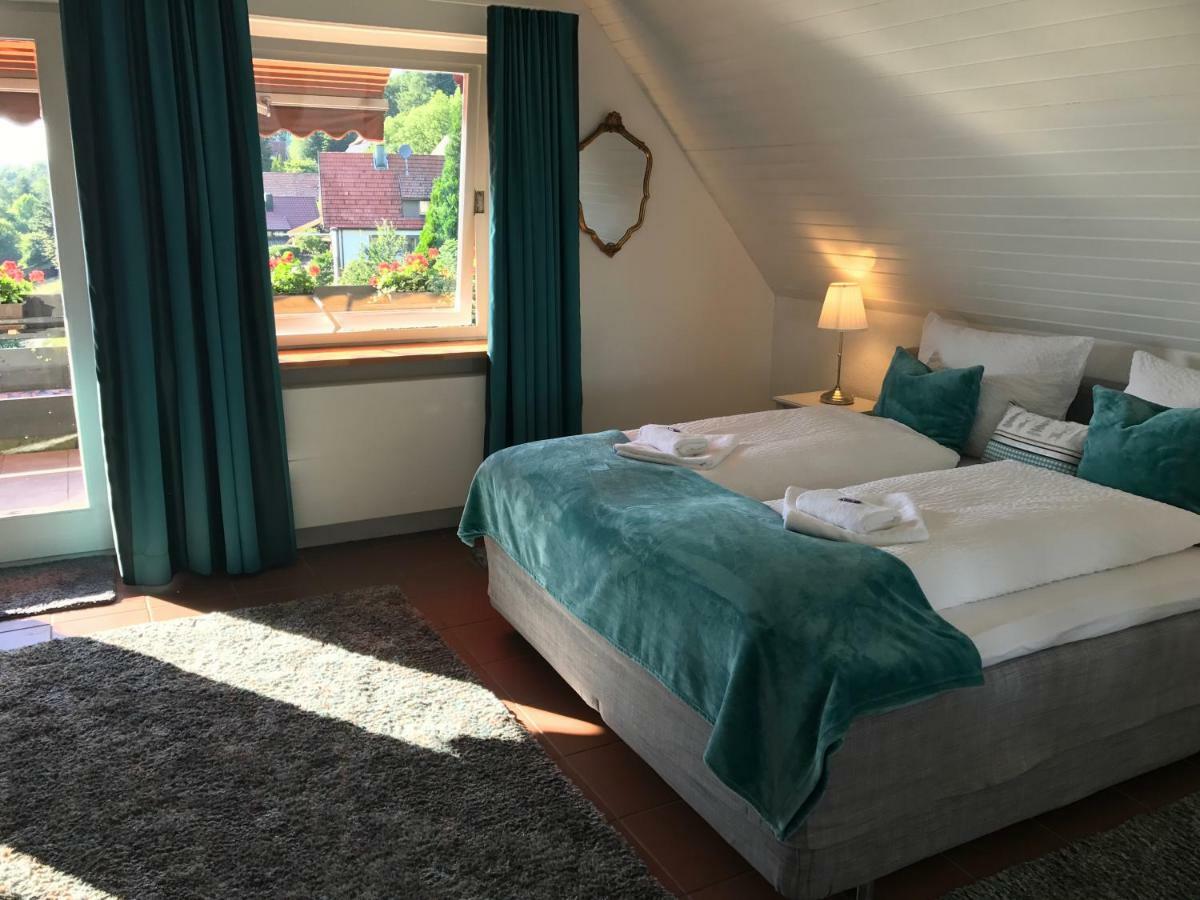 Hotel-Berggasthof Schwarzwaldperle Sasbachwalden Dış mekan fotoğraf